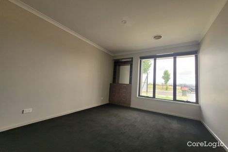 Property photo of 21 Callery Pear Street Greenvale VIC 3059