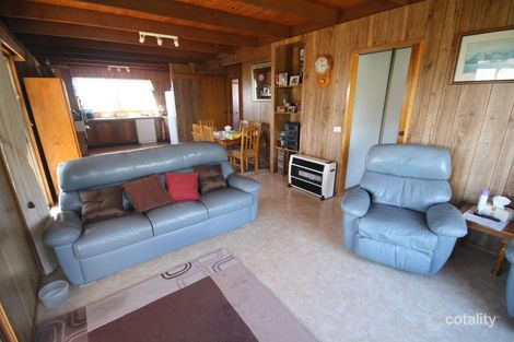 Property photo of 12 Goolara Avenue Dalmeny NSW 2546