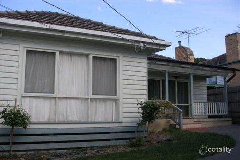 1/5 Joan Ct, Noble Park North, VIC 3174