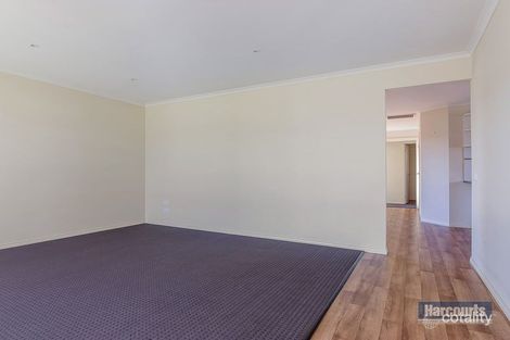 Property photo of 80 Cook Street Drouin VIC 3818
