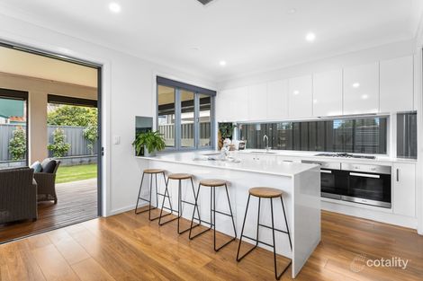 Property photo of 7 Newcombe Avenue West Lakes Shore SA 5020