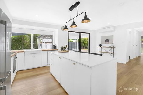 Property photo of 212 Discovery Drive Helensvale QLD 4212