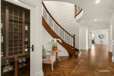 Property photo of 4 Naroo Street Balwyn VIC 3103