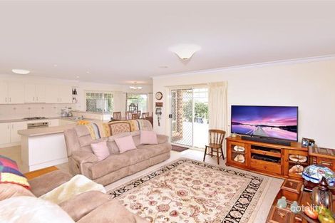 Property photo of 30 Huon Crescent Leopold VIC 3224