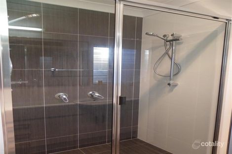 Property photo of 9 Allan Place Bowen QLD 4805