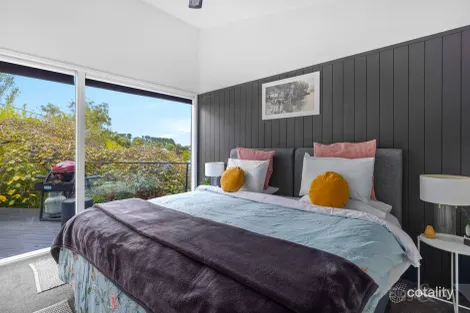 Property photo of 2 Green Gables Road Daylesford VIC 3460