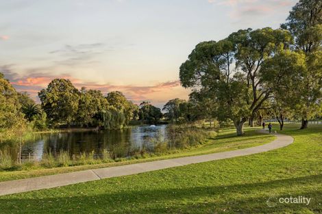 Property photo of 42 Broadbeach Boulevard Hillarys WA 6025