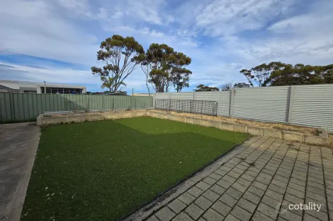 Property photo of 5 Casuarina Drive Katanning WA 6317
