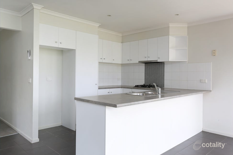 Property photo of 86 Duncombe Park Way Deer Park VIC 3023