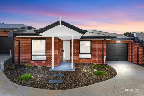 2/21 Lardner Rd, Drouin, VIC 3818