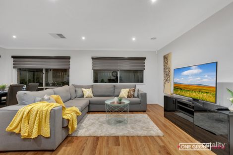 Property photo of 103 Saltlake Boulevard Wollert VIC 3750