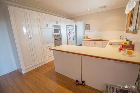 Property photo of 21 Chidley Crescent Metford NSW 2323