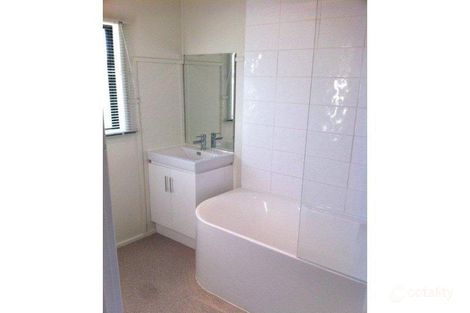 Property photo of 18 Saunders Street Roma QLD 4455