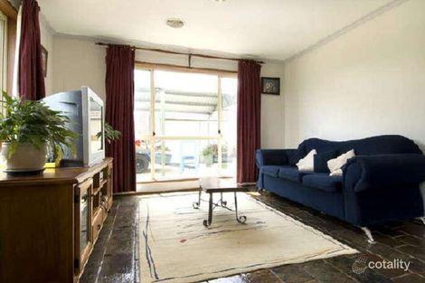 Property photo of 5 Bimbiang Crescent Ngunnawal ACT 2913