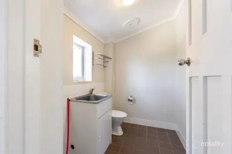 Property photo of 19 Kitchener Avenue Bayswater WA 6053