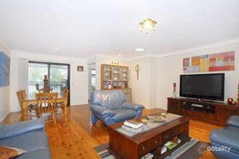 Property photo of 2 Shakespeare Avenue Bateau Bay NSW 2261