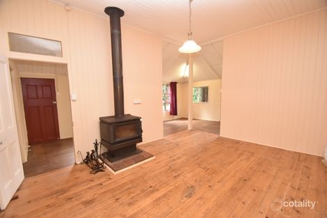 Property photo of 28 Ruthven Street Harlaxton QLD 4350