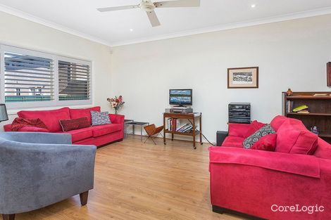 Property photo of 2/86 Pur Pur Avenue Lake Illawarra NSW 2528