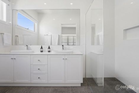 Property photo of 19 Austin Street Newtown VIC 3220
