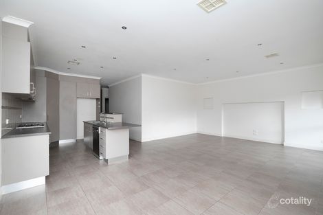 Property photo of 10 Lawson Way Caroline Springs VIC 3023