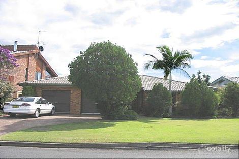 18 Jacaranda Ave, Taree, NSW 2430