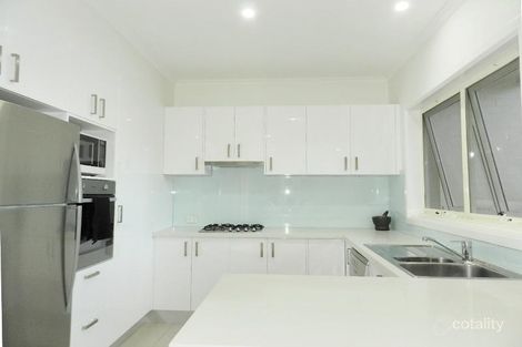 Property photo of 6 Cedar Place Newington NSW 2127