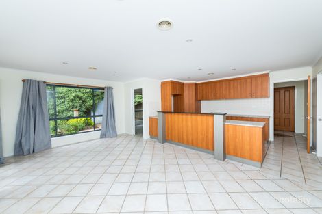 Property photo of 4 Unwin Avenue Jerrabomberra NSW 2619