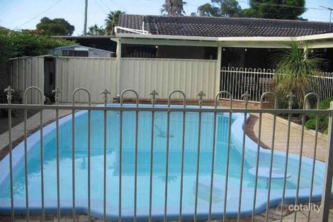 Property photo of 20 Logpine Crescent Camillo WA 6111