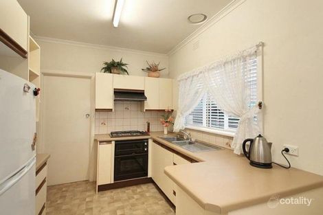 Property photo of 12 Leonie Avenue Bentleigh East VIC 3165