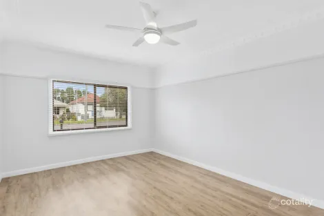 Property photo of 54 Murranar Road Towradgi NSW 2518