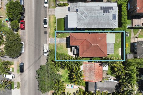 Property photo of 28 Ocean View Road Freshwater NSW 2096
