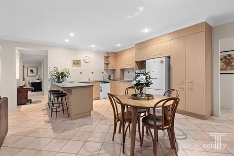 Property photo of 5 Sorrento Close Carindale QLD 4152