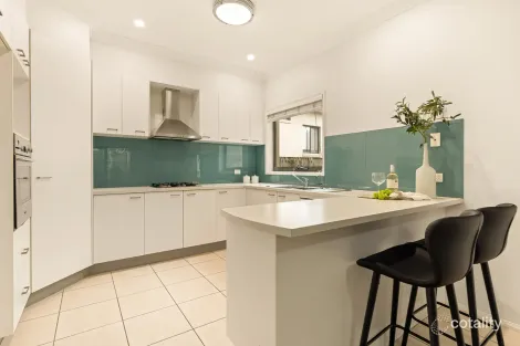 Property photo of 122 Tristania Way Mount Gravatt East QLD 4122