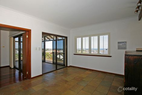 Property photo of 10 Dowel Court Ocean Reef WA 6027