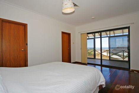 Property photo of 10 Dowel Court Ocean Reef WA 6027