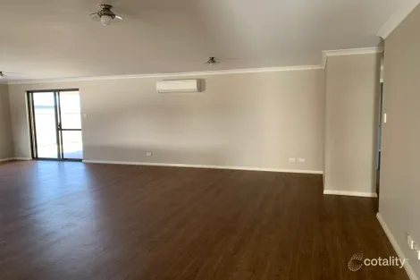 Property photo of 44 Pegasus Boulevard McKail WA 6330