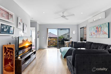 Property photo of 11 Neroli Drive Springfield Lakes QLD 4300