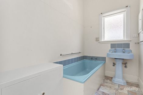 Property photo of 25 Graham Avenue McKinnon VIC 3204