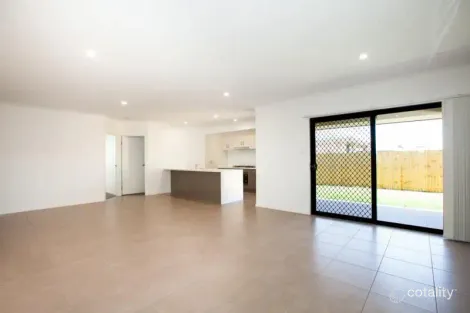 Property photo of 25 Fairbourne Terrace Pimpama QLD 4209