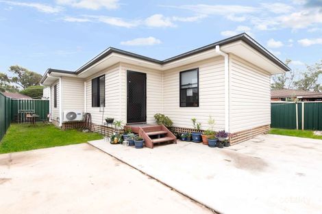 Property photo of 11 Malone Crescent Dean Park NSW 2761