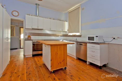 Property photo of 48 Kindra Street Rand NSW 2642