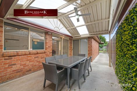 Property photo of 17 Castle Rock Court Wattle Grove NSW 2173