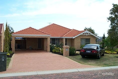 5 Gloster Way, Woodvale, WA 6026