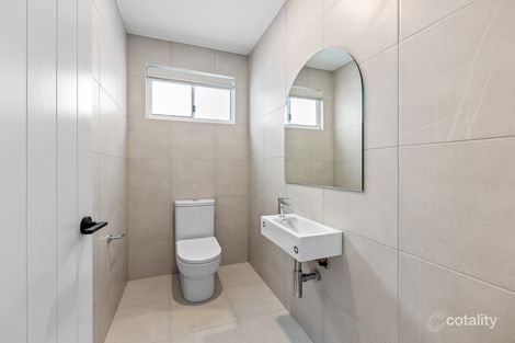 Property photo of 30 Braeside Road Bundamba QLD 4304