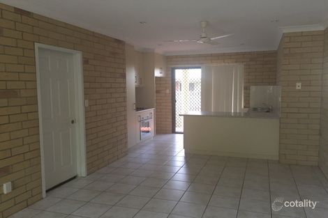Property photo of 2/9 Stuart Hindle Drive Mount Pleasant QLD 4740
