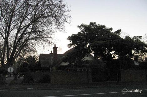 2b Glyndon Ave, Brighton, VIC 3186