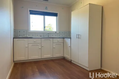 Property photo of 56 Axminster Street Warnbro WA 6169