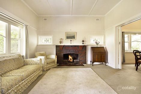 Property photo of 17 Baker Parade Ashburton VIC 3147