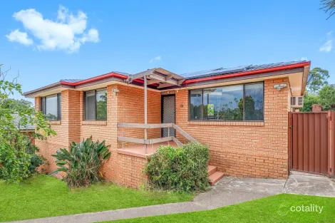 Property photo of 82 Nathan Crescent Dean Park NSW 2761