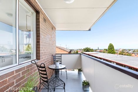 Property photo of 18/11 Redan Street St Kilda VIC 3182